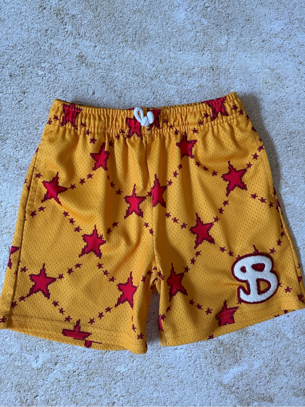 🏀 Bucketsquad BKTSQD ⭐️ Stars Mesh Basketball Shorts YL 8-9 🏀